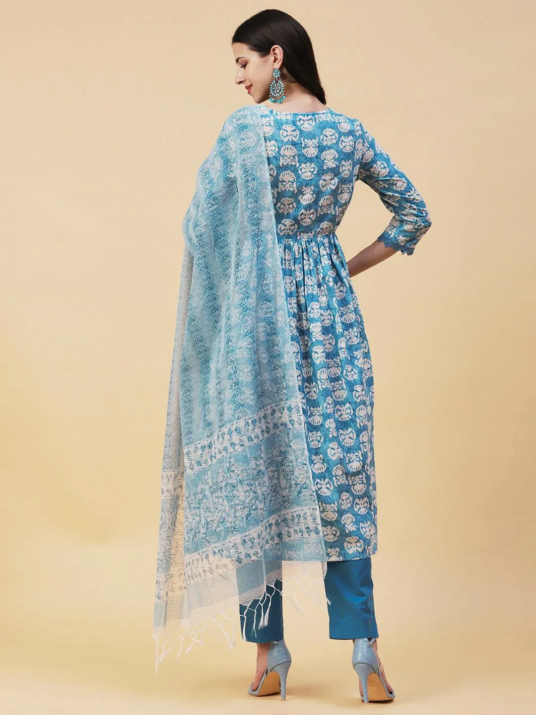 Abstract Printed Resham Embroidered High Slit Kurta With Pants & Printed Dupatta - Blue