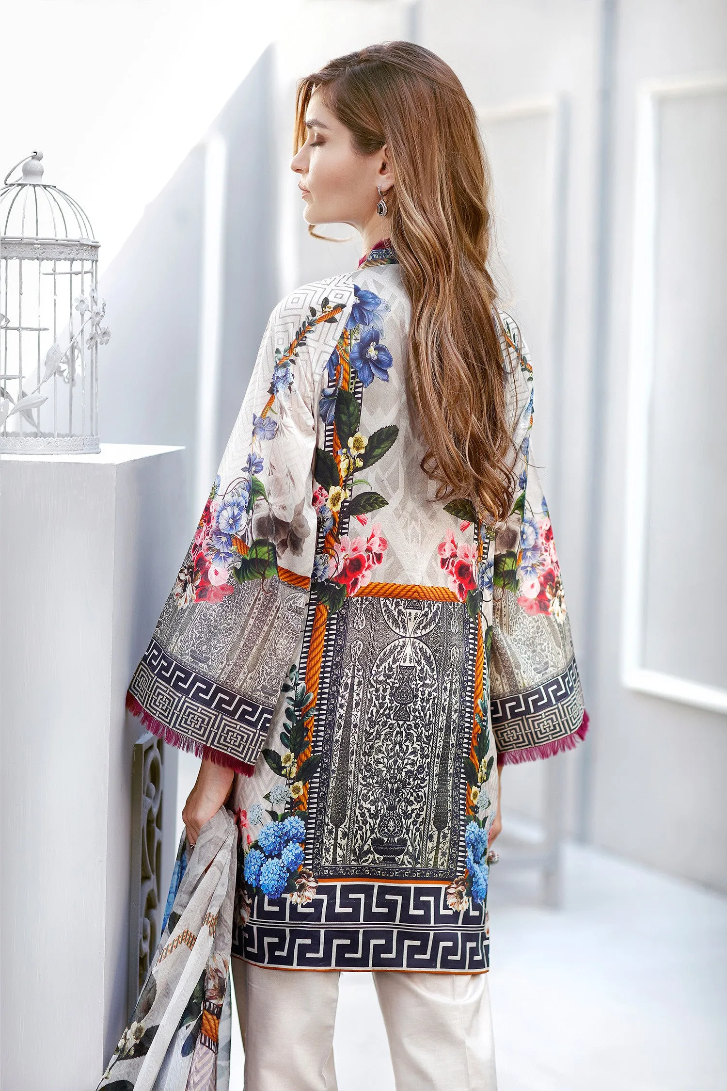 Baroque Eid Lawn Collection 2017 – Harvest Moon