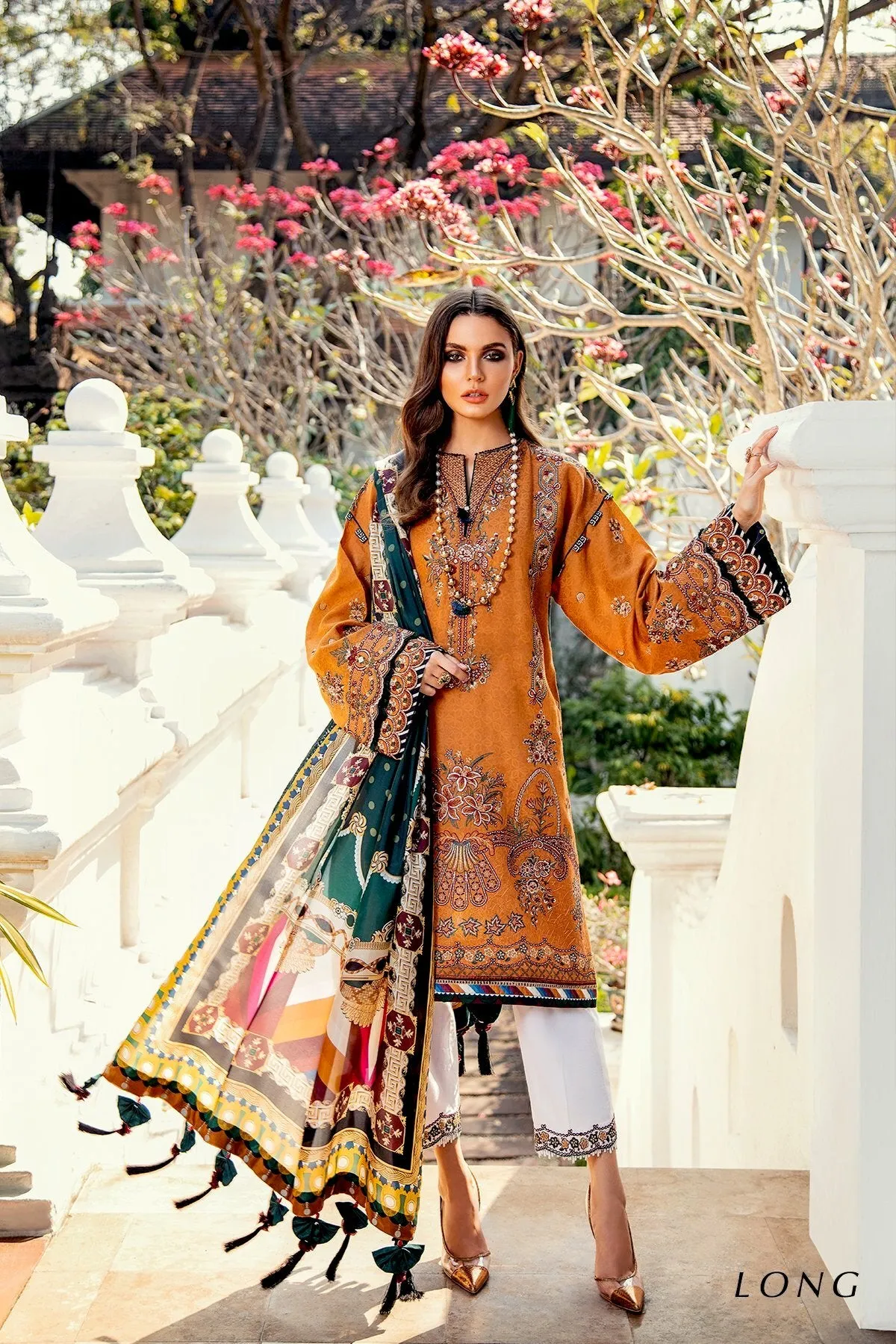 Baroque Luxury Lawn Collection 2020 – Sea Radiance