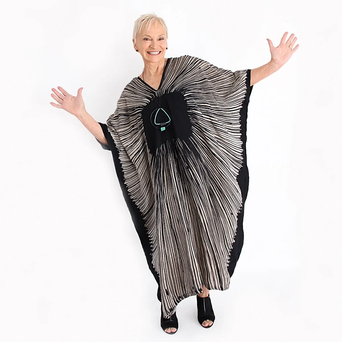Black and Tan Bursting Brush Strokes Caftan