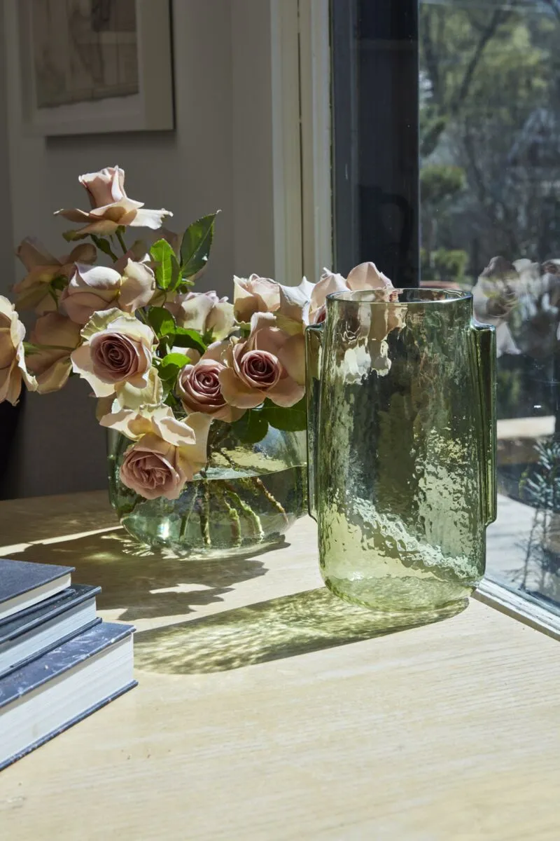 Carabali Vase