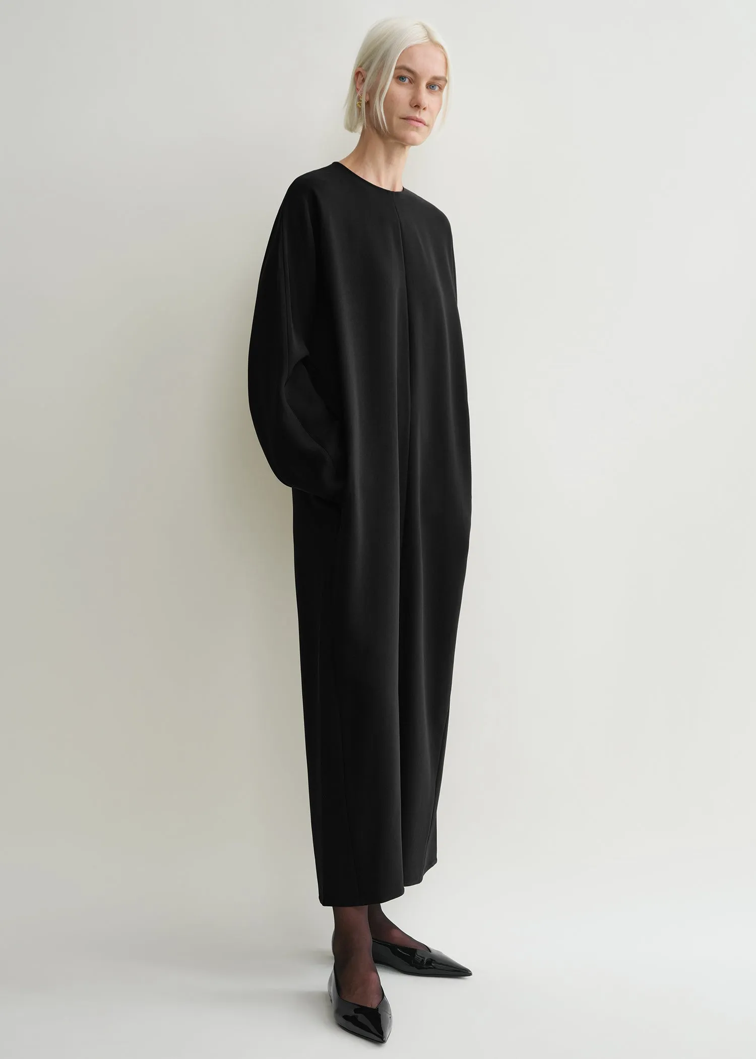 Crew-neck cady dress black