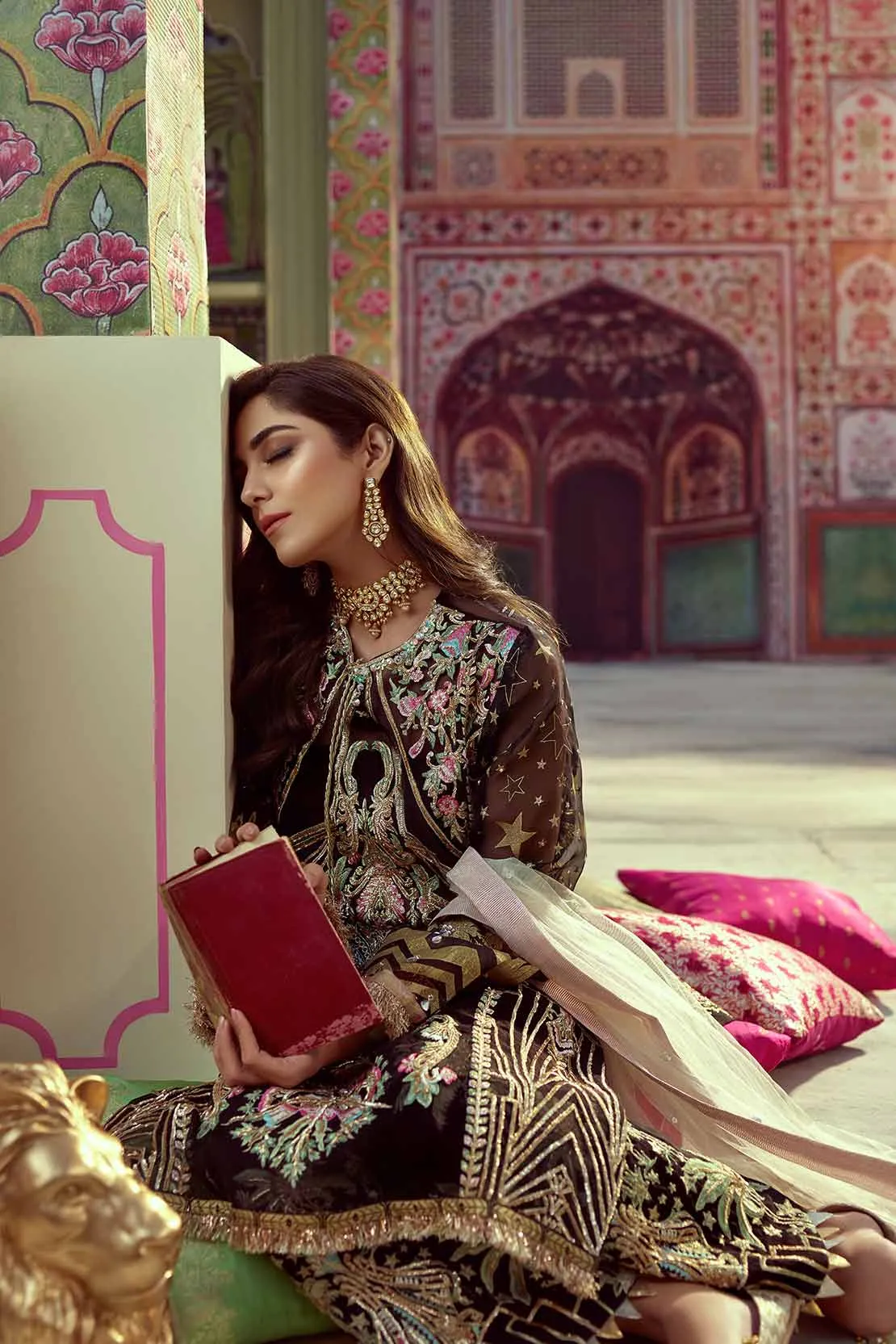 Crimson X Republic Luxury Wedding Collection 2018 – AZAL - D5