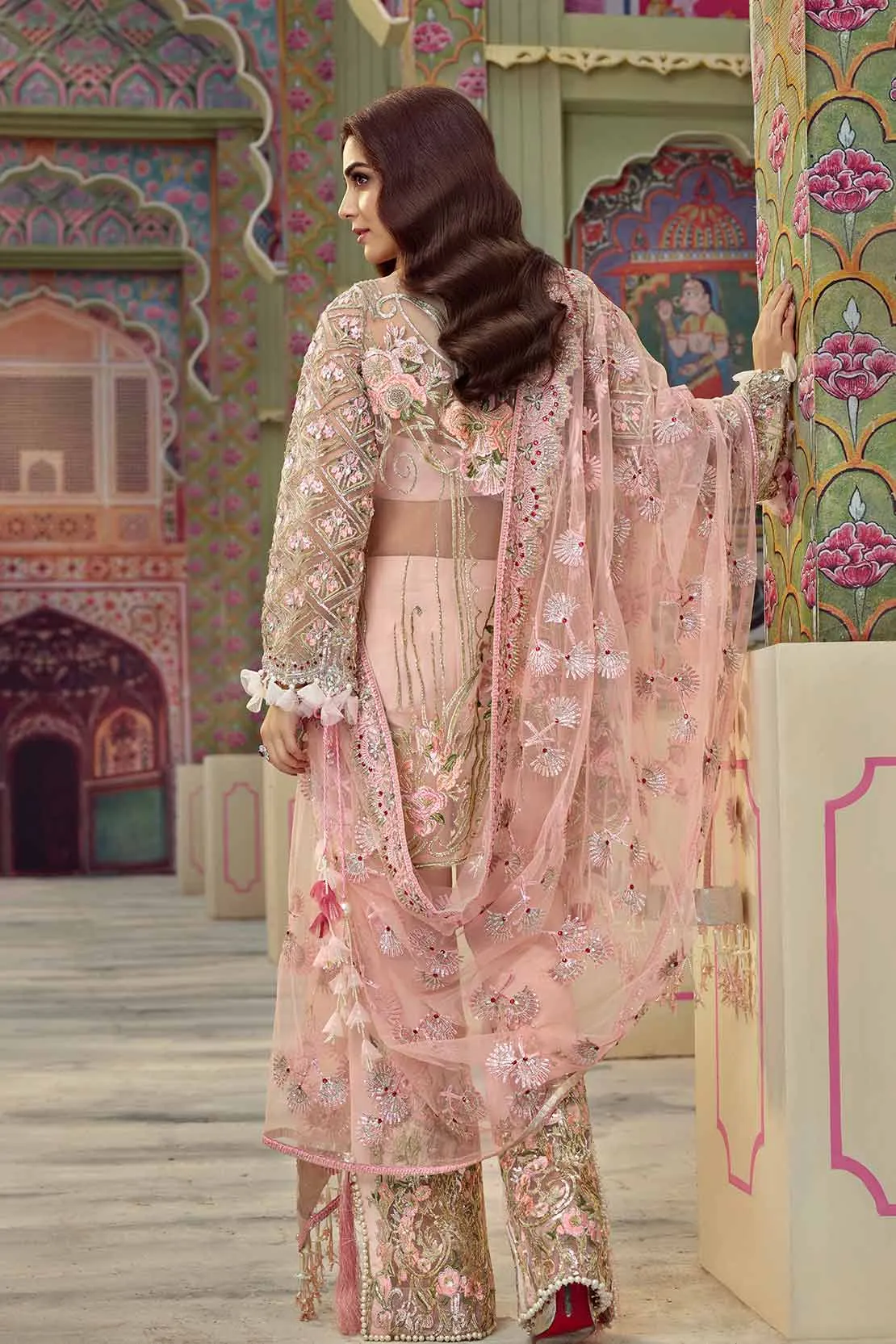 Crimson X Republic Luxury Wedding Collection 2018 – SEHR - D4