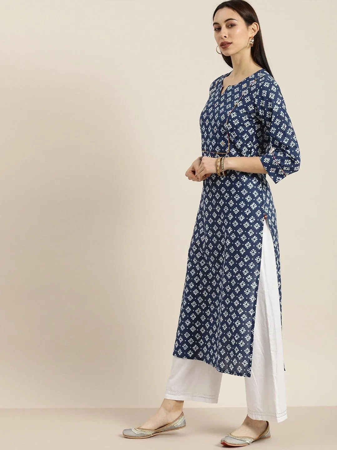 KSUT Blue And White Abstract Printed Kurta With Handwork On Yoke