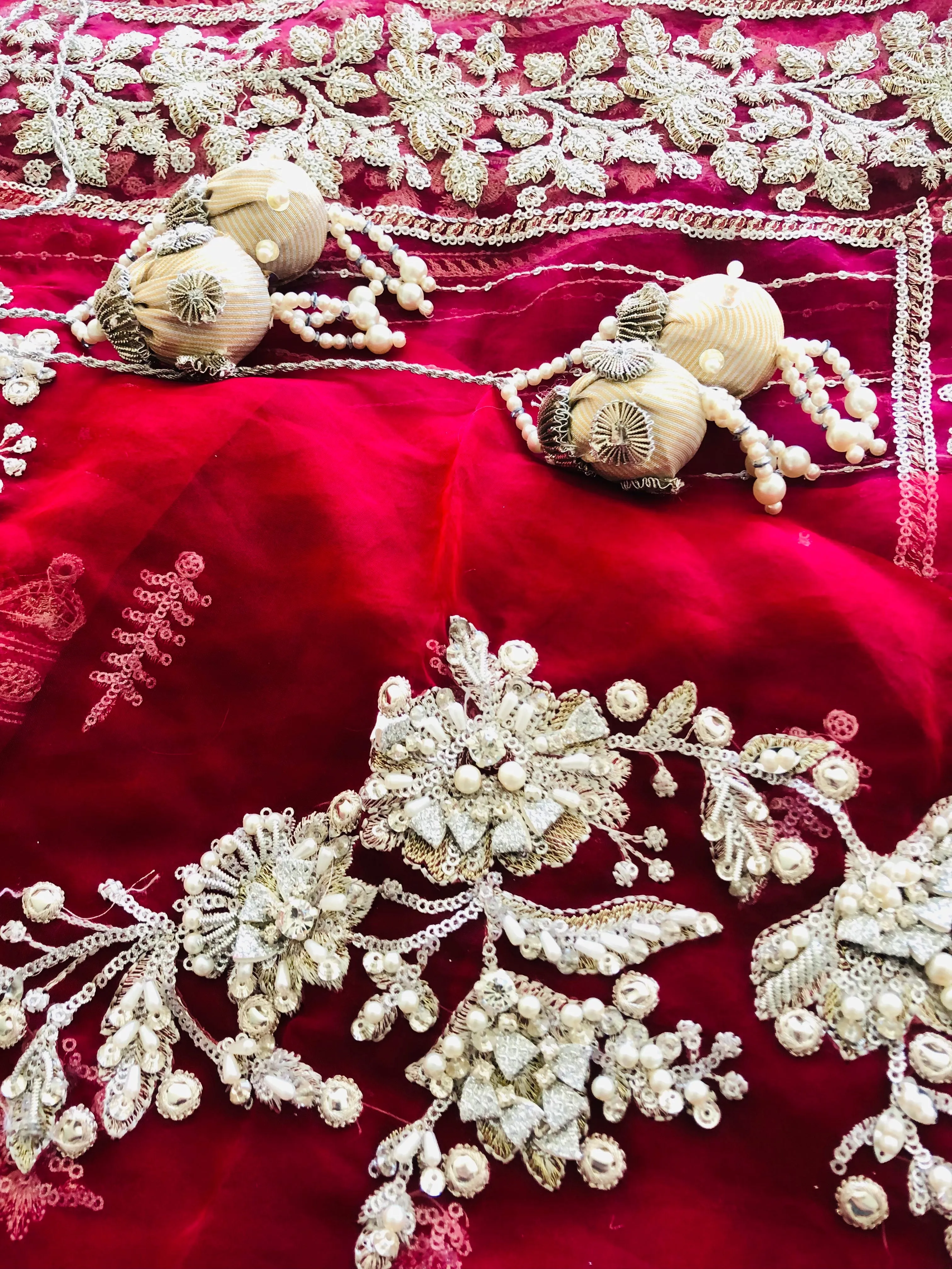 Mushq Tehzeeb Luxury Velvet Collection – Alayha
