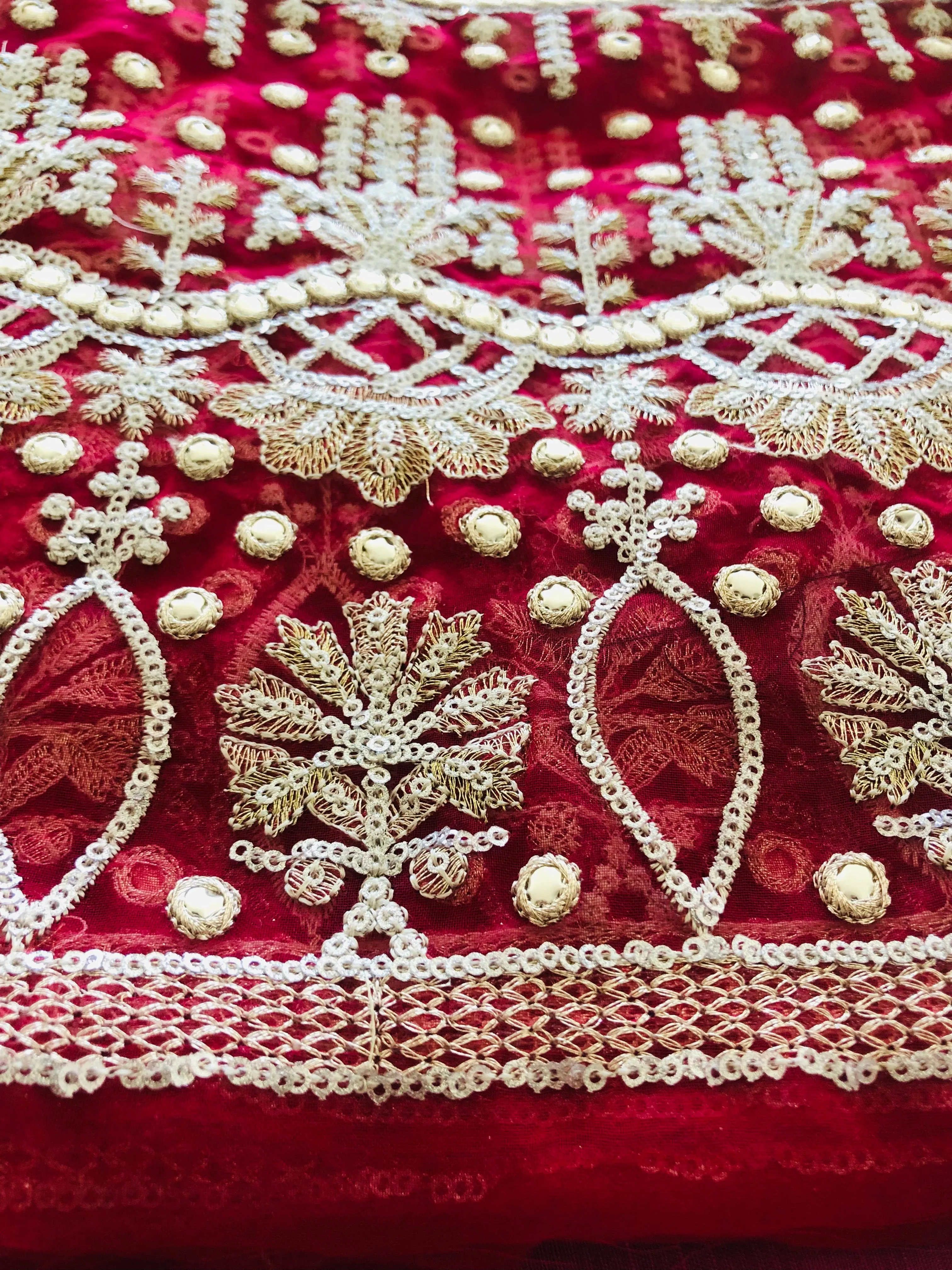 Mushq Tehzeeb Luxury Velvet Collection – Alayha