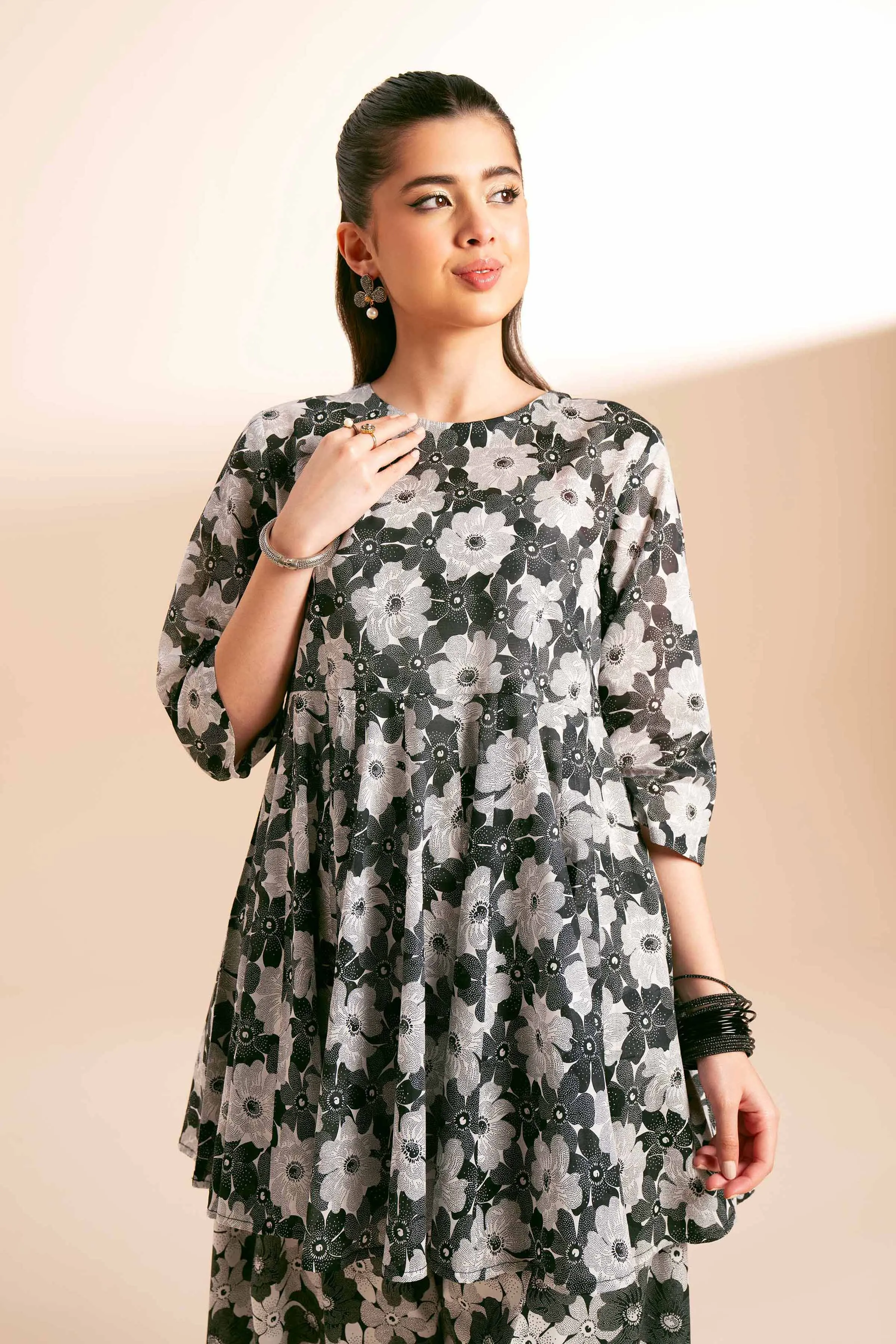 Nishat Linen Spring/Summer Lawn – 2 Piece - Printed Suit - 42401618