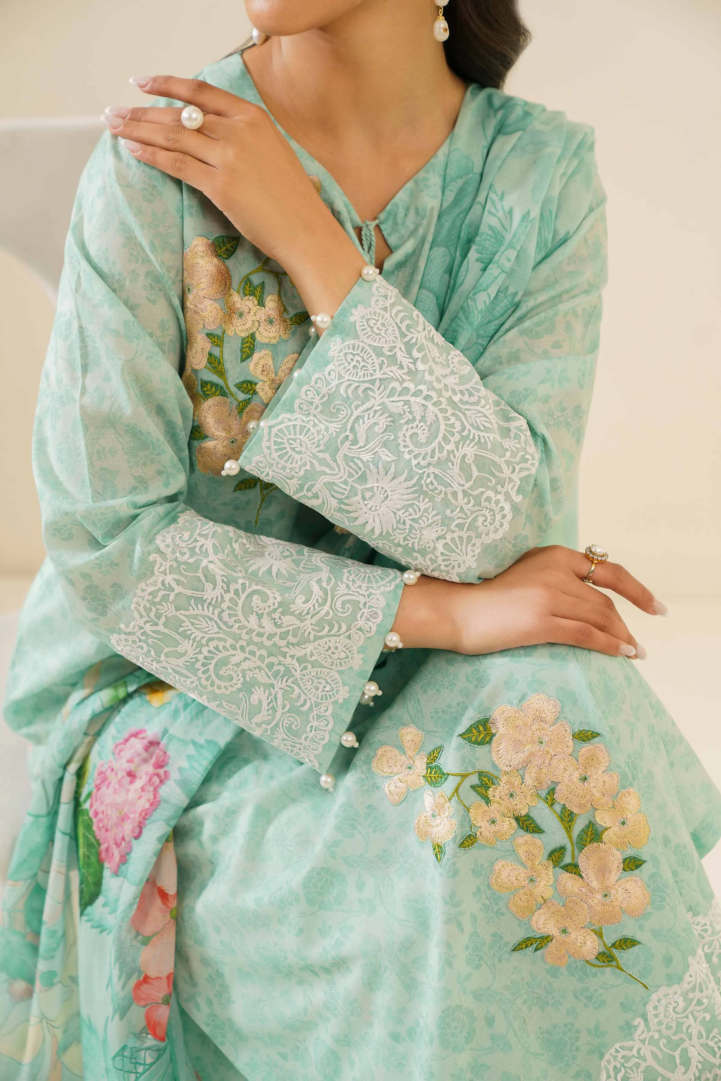 Nishat Linen Spring/Summer Lawn – 3 Piece - Printed Embroidered Suit - 42401703