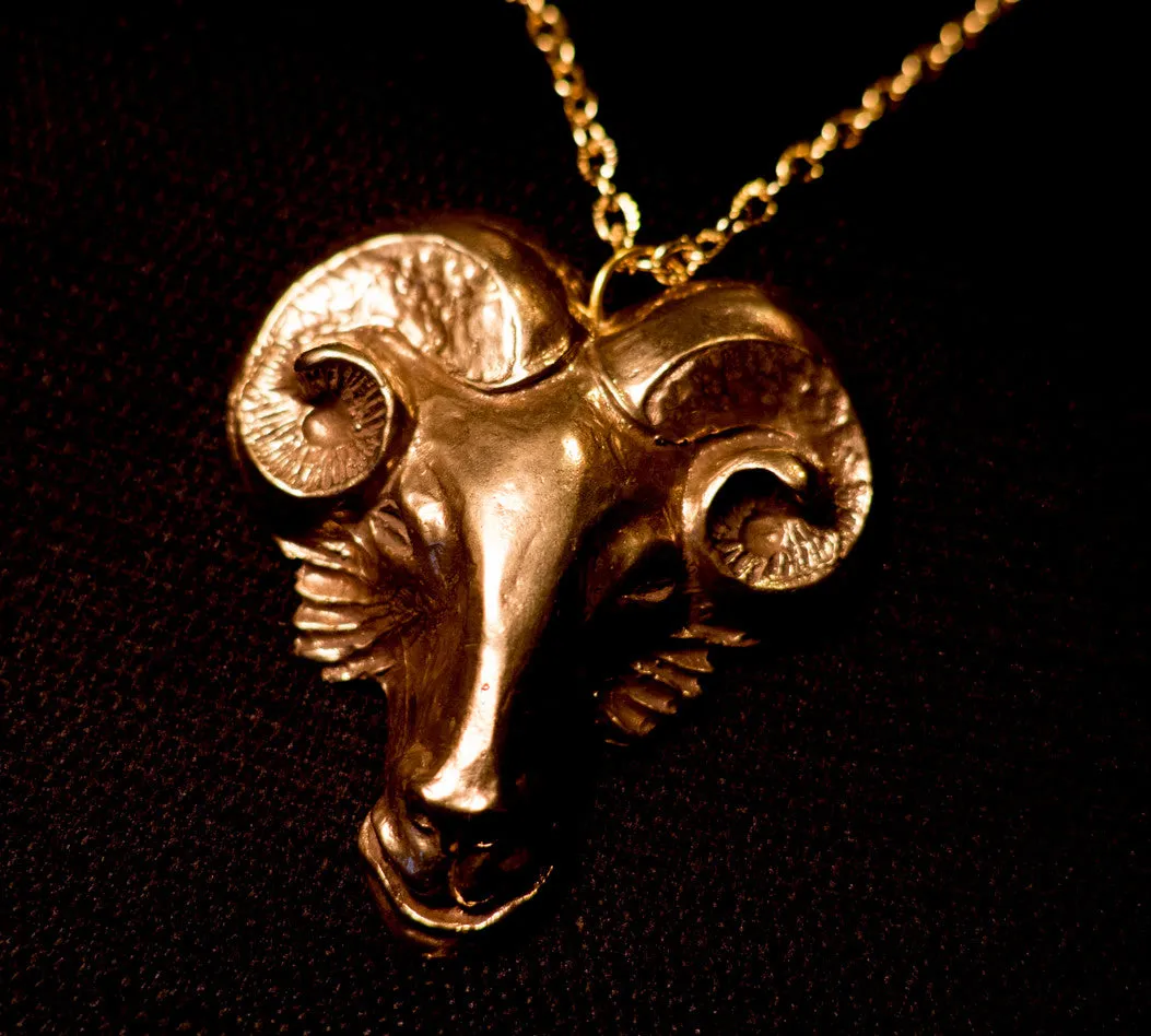 Ram head pendant - F-25