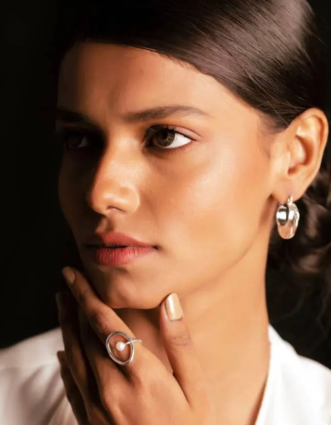 Ring- Sculptural Pearl Steel