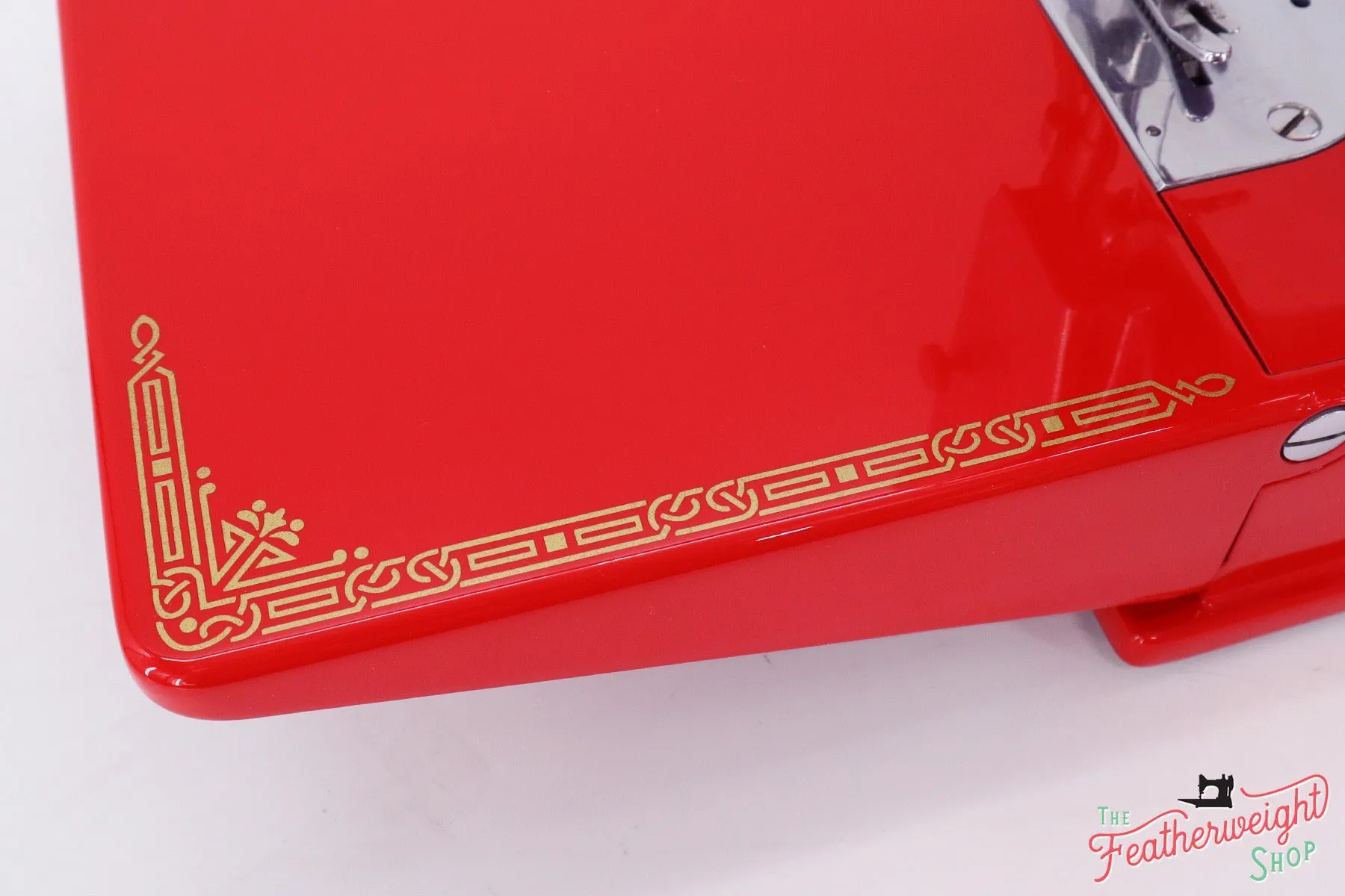 Singer Featherweight 221 Sewing Machine 1933 AD550*** - Fully Restored in Liberty Red