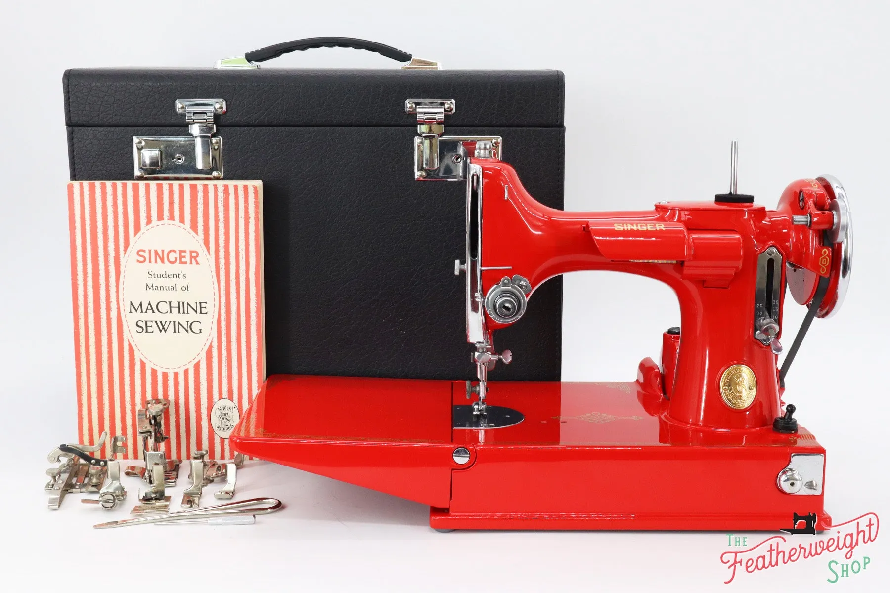 Singer Featherweight 221 Sewing Machine 1933 AD550*** - Fully Restored in Liberty Red