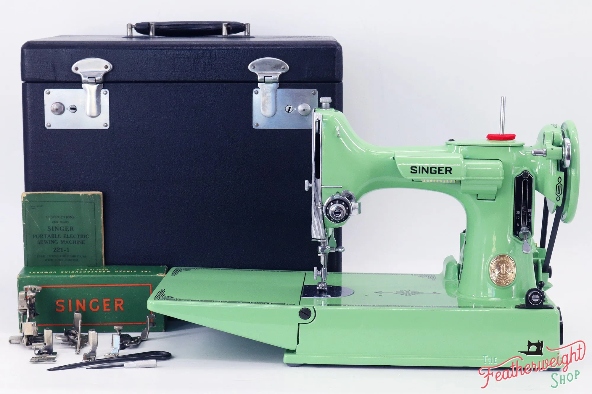 Singer Featherweight 221 Sewing machine, AH665*** - Fully Restored in Art Deco Green