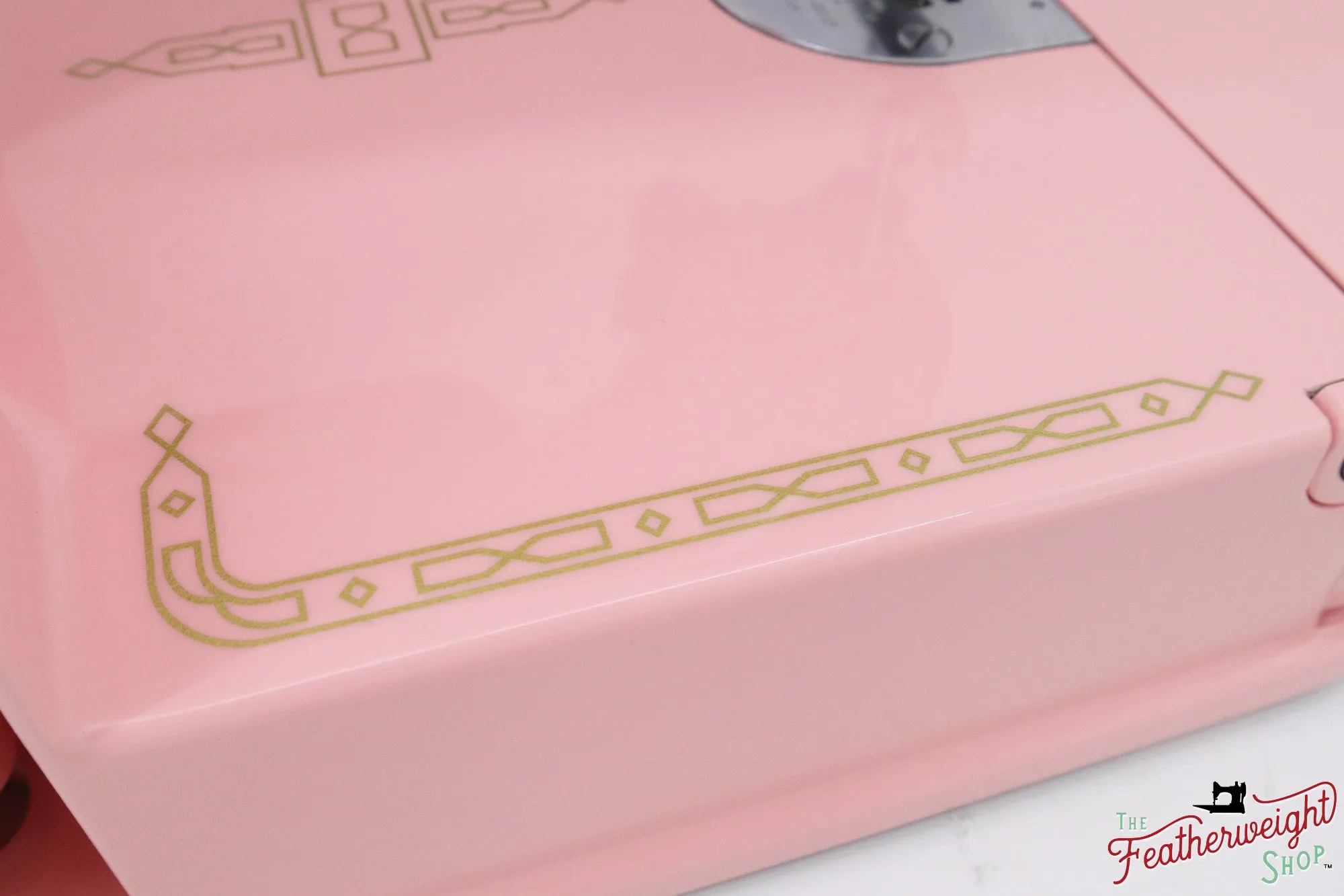 Singer Featherweight 221K5 Sewing Machine ES880*** - Fully Restored in Rosy Posy Pink