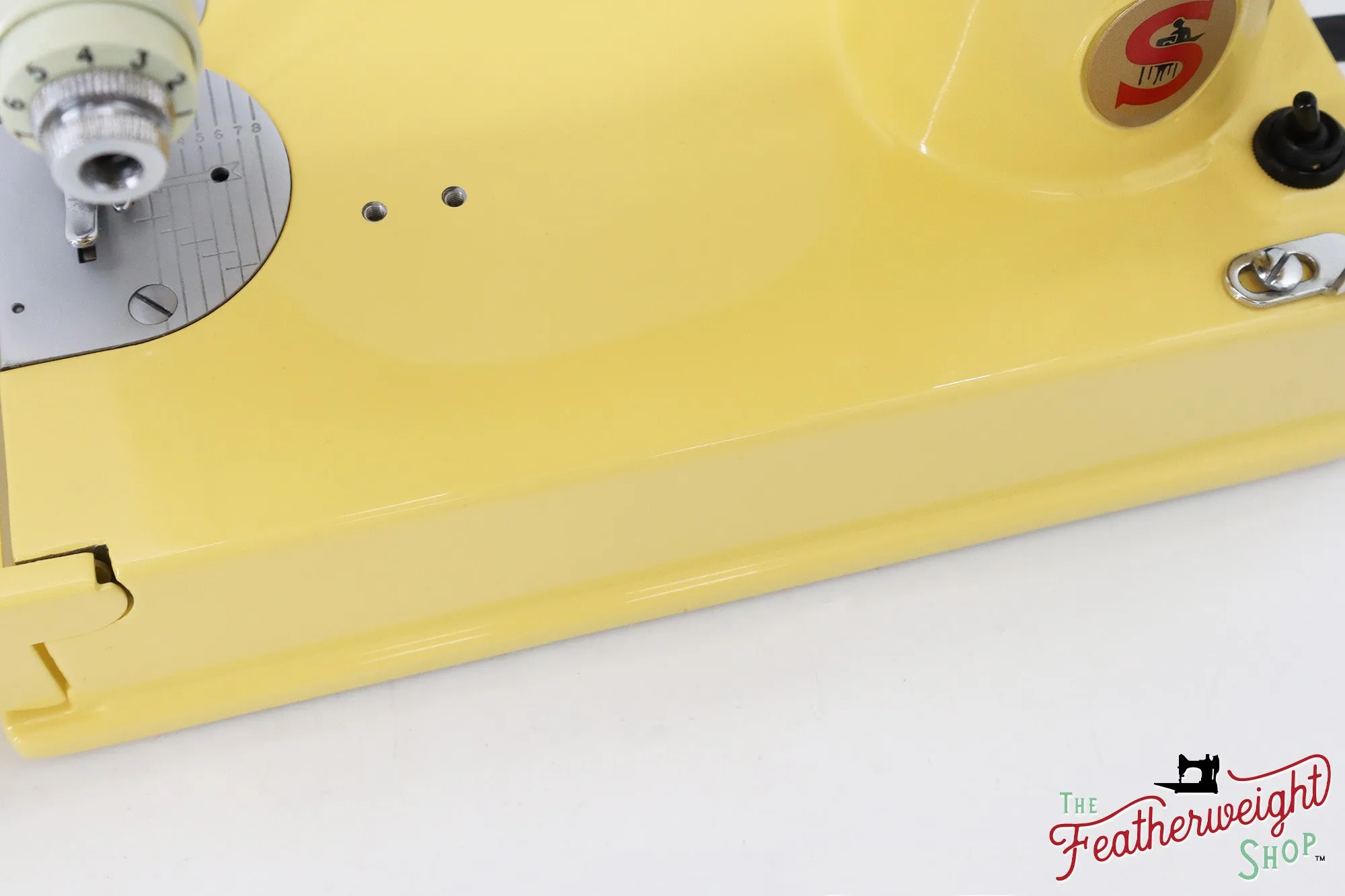Singer Featherweight 221K7 Sewing Machine EV971*** - Fully Restored in Happy Yellow