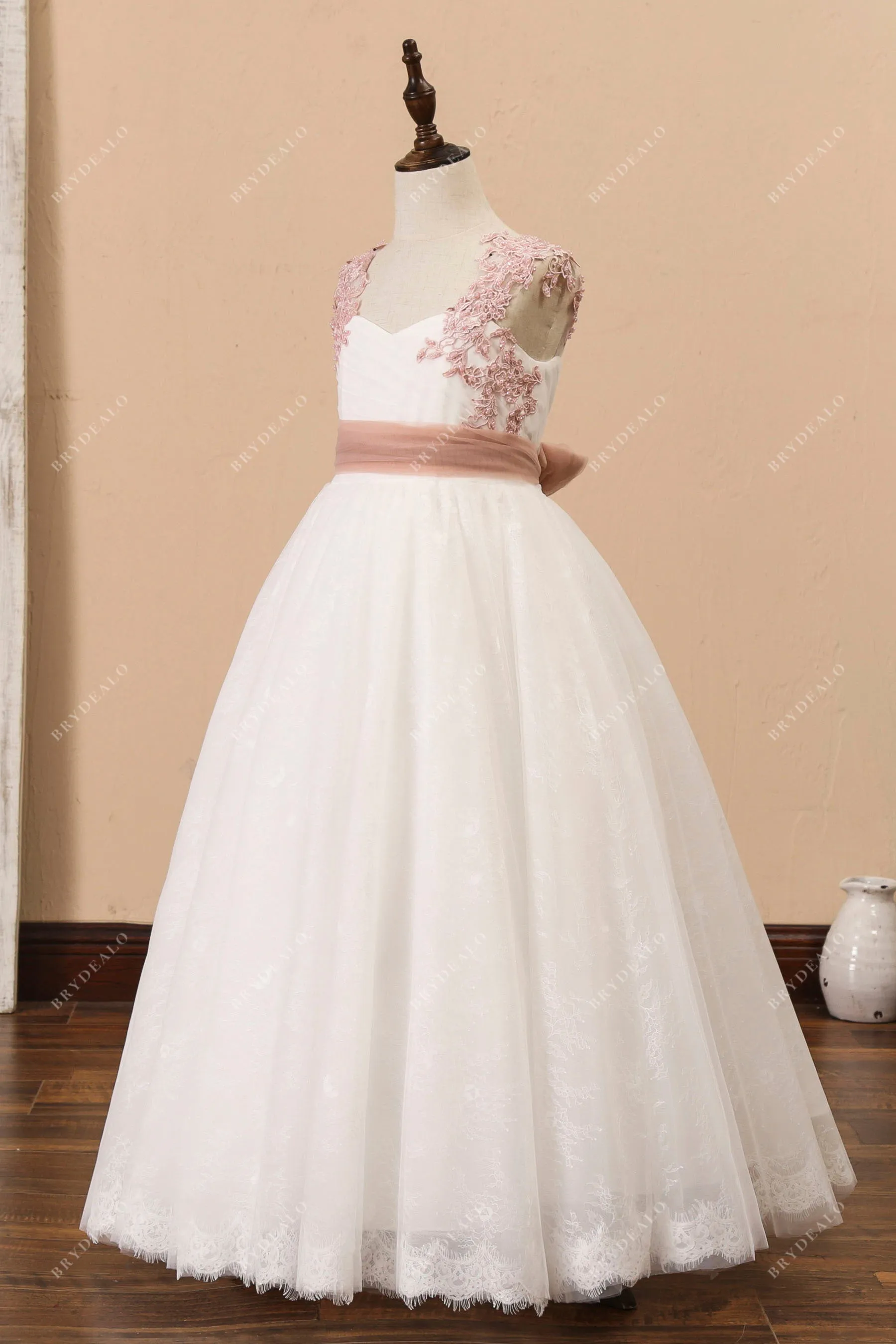 Vintage Mauve Lace Cap Sleeved Ball Gown Flower Girl Wedding Dress