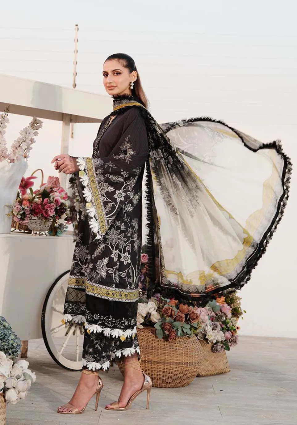 Zarqash Luxe Eid Lawn Collection 2024 – ZQ 14